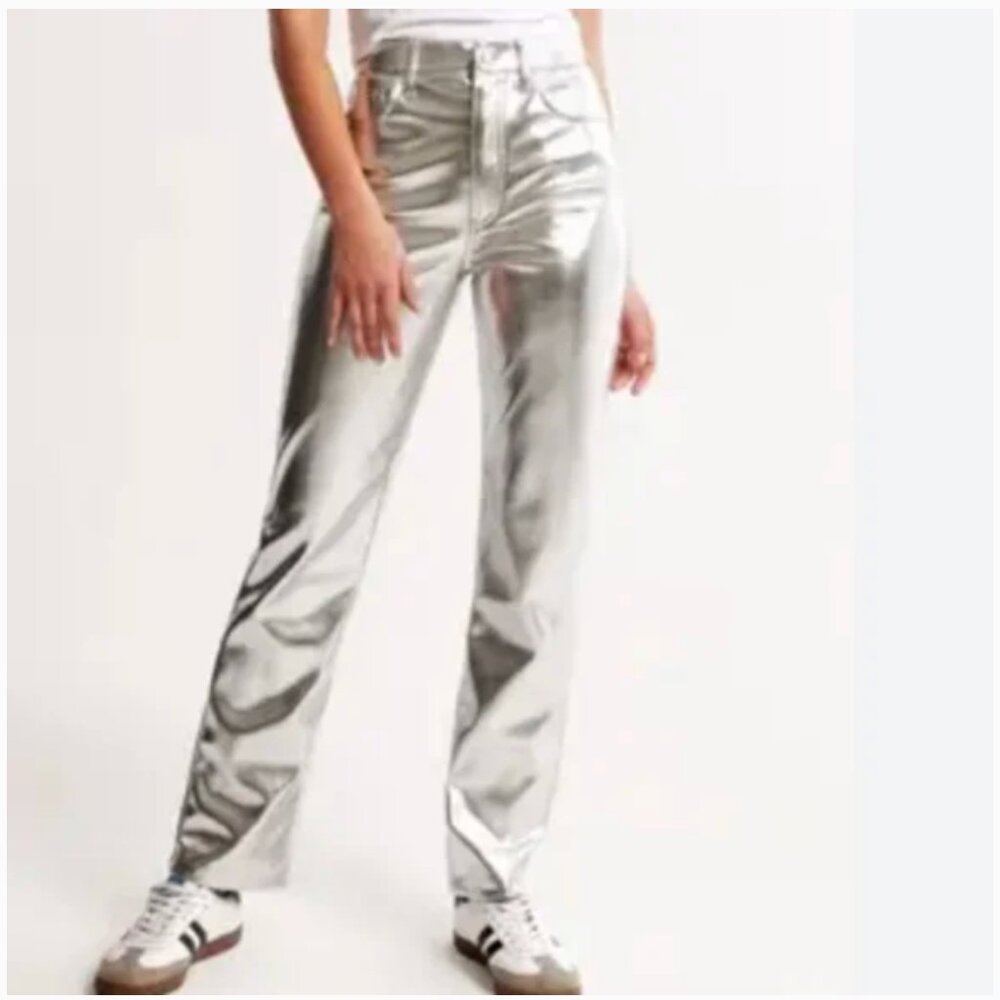 Abercrombie & Fitch 90s Ultra High Rise Jeans in Silver